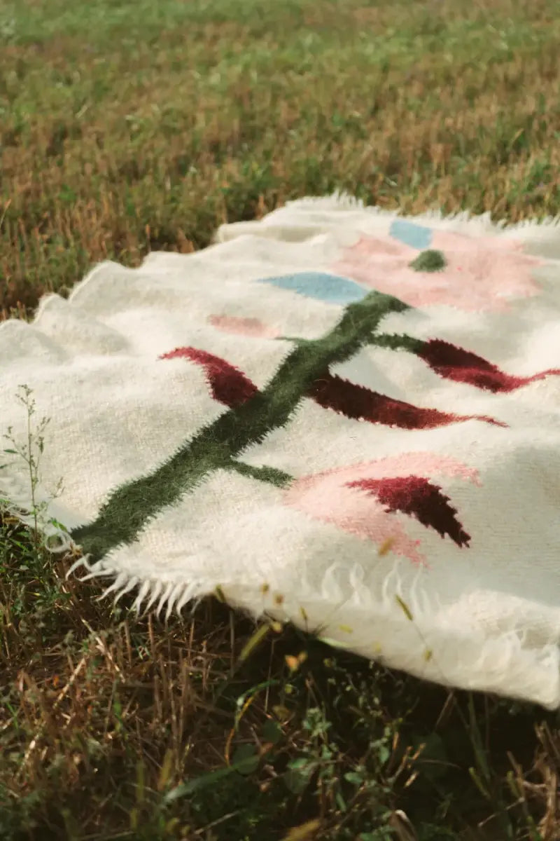 Handwoven Wool Lizhnyk — Floral