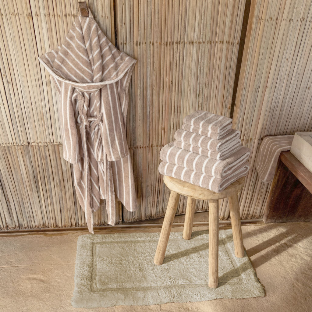 The Retreat Robe