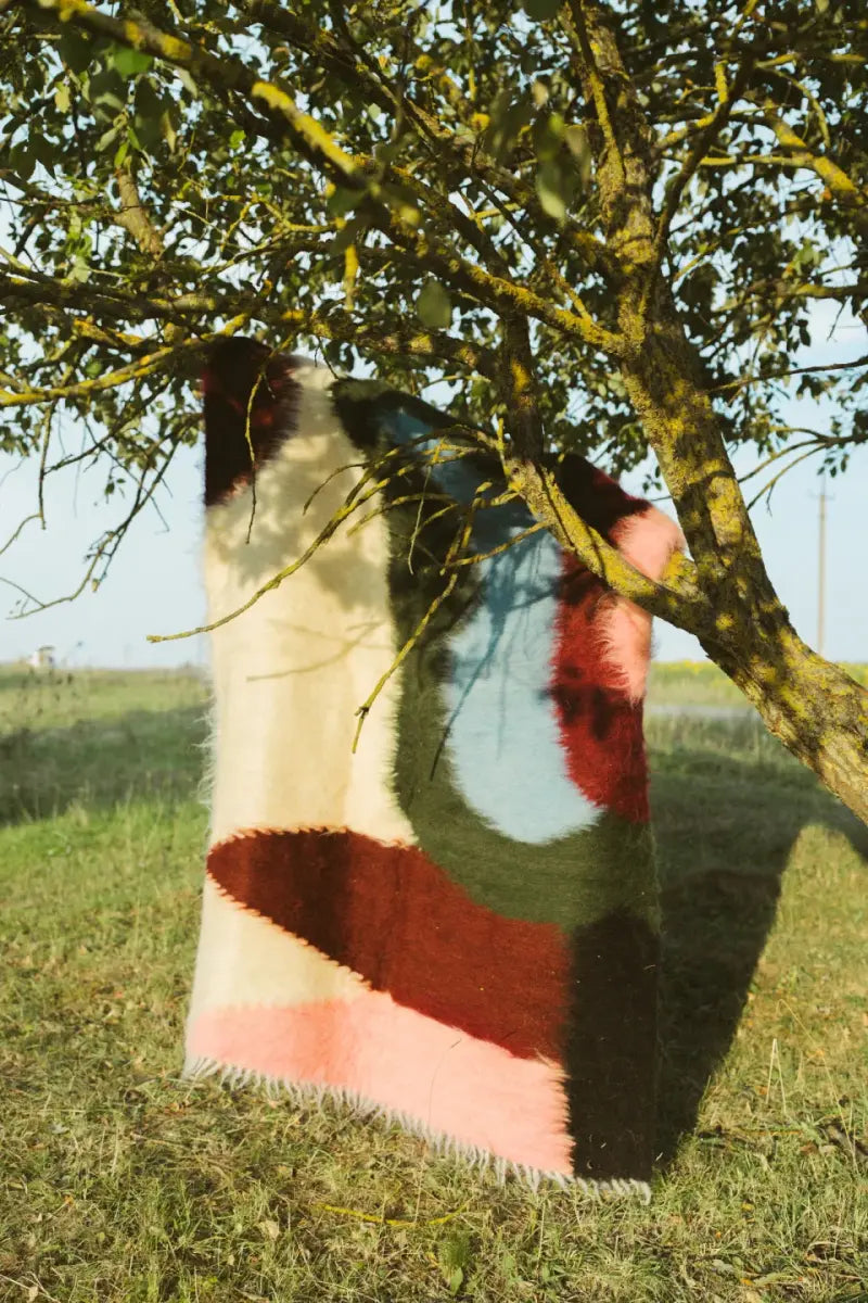 Handwoven Wool Lizhnyk — Large Floral