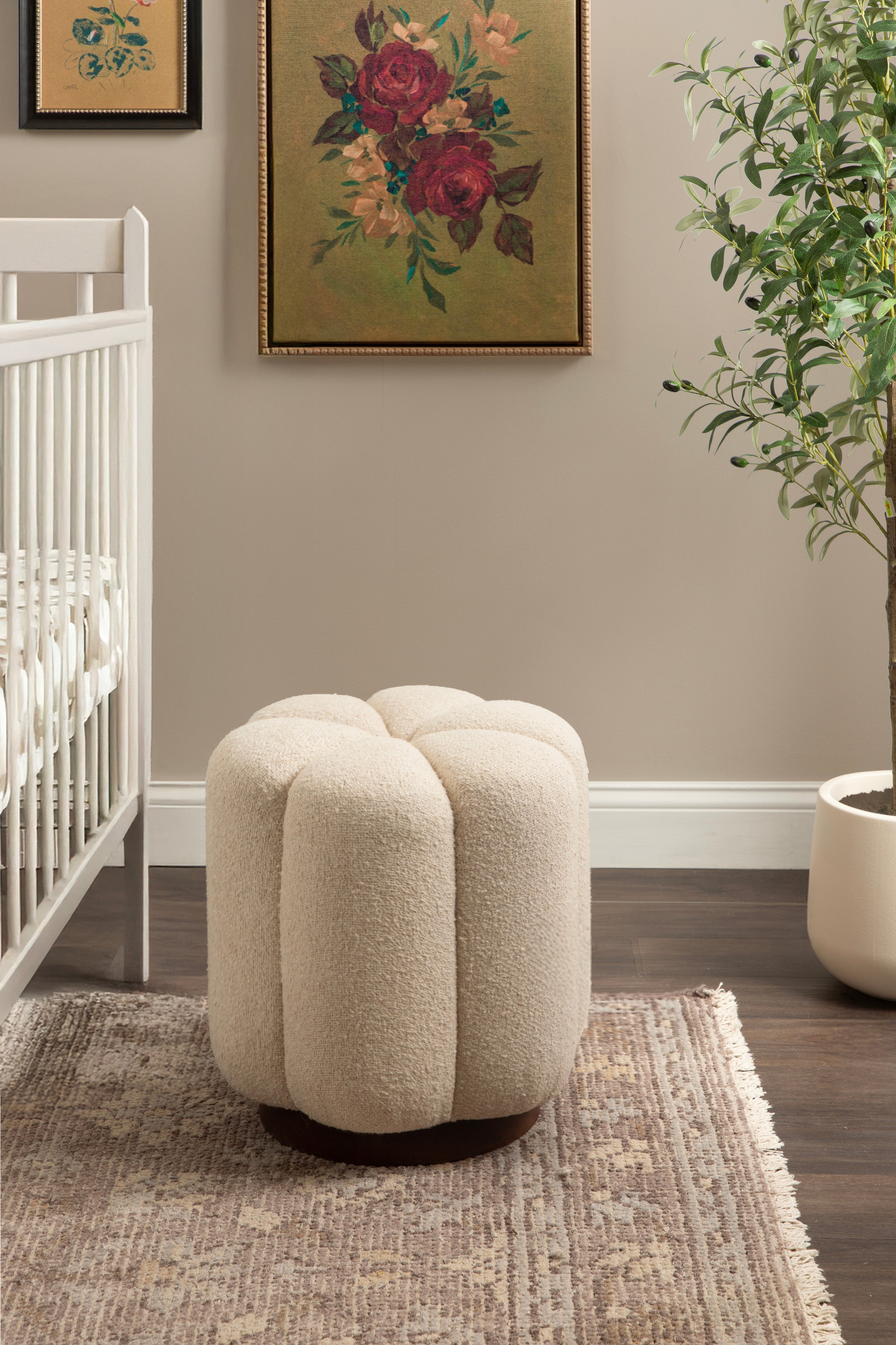 Tufted Round Ottoman